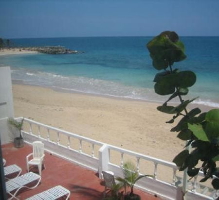 Aleli By The Sea Guest House San Juan Quarto foto