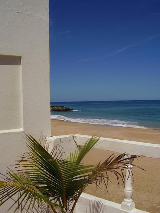 Aleli By The Sea Guest House San Juan Exterior foto